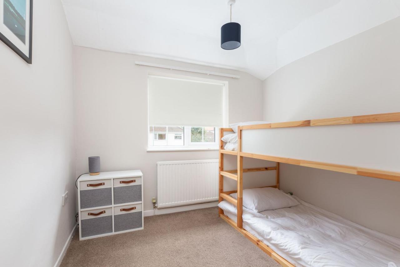 Charles Alexander Short Stay - Moorway House Poulton-le-Fylde Exterior photo
